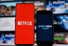 Netflix i Prime Video na smartfonach, fot. EastNews