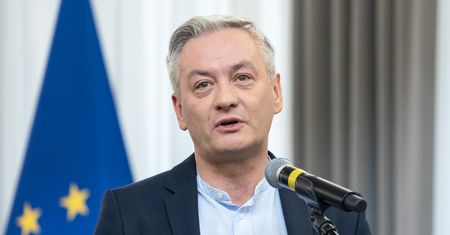 Wybory prezydenckie 2025. Biedroń ujawnia, kogo wystawi Lewica