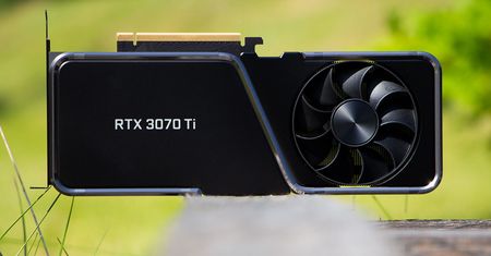 Nvidia nie odpuszcza – w planach nowe wersje kart GeForce RTX 3070 Ti i RTX 3080