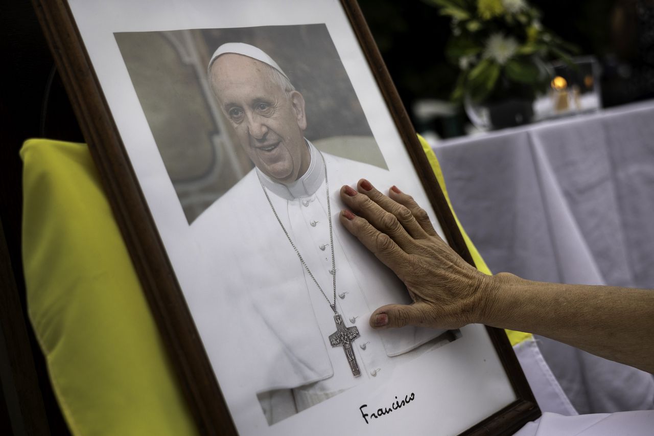 Pogorszenie stanu zdrowia papieża Franciszka. Kolejny kryzys oddechowy