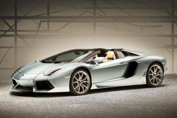 Lamborghini Aventador Roadster wyprzedane do połowy 2014