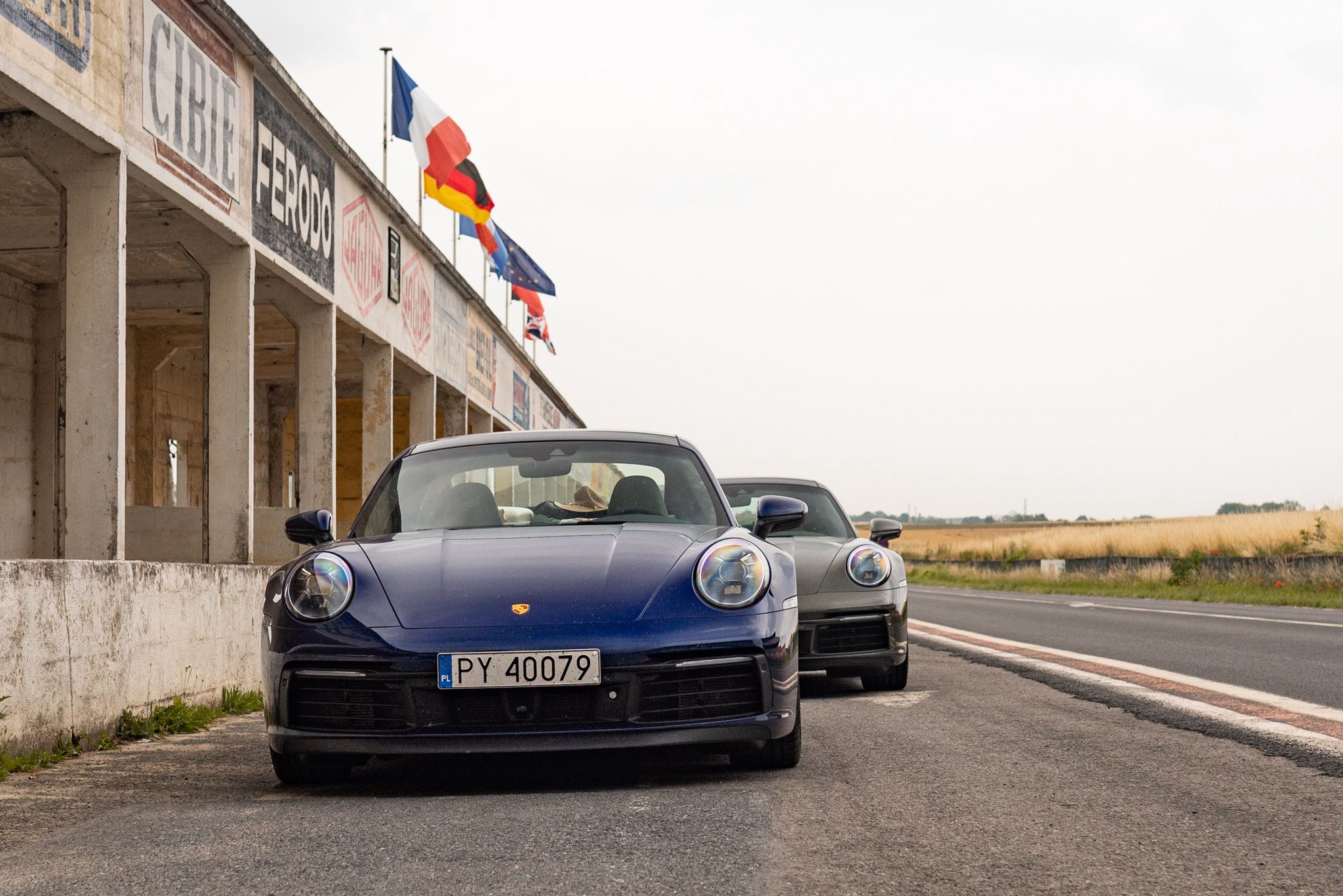 Porsche 911 Carrera 4S (992)