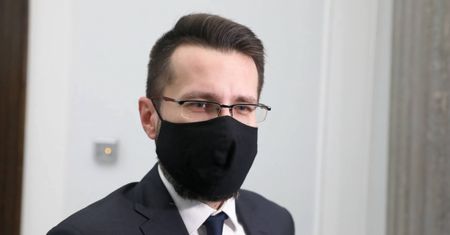 Spór Jarosław Gowin - Adam Bielan w Porozumieniu. Poseł PiS o reakcji Jarosława Kaczyńskiego