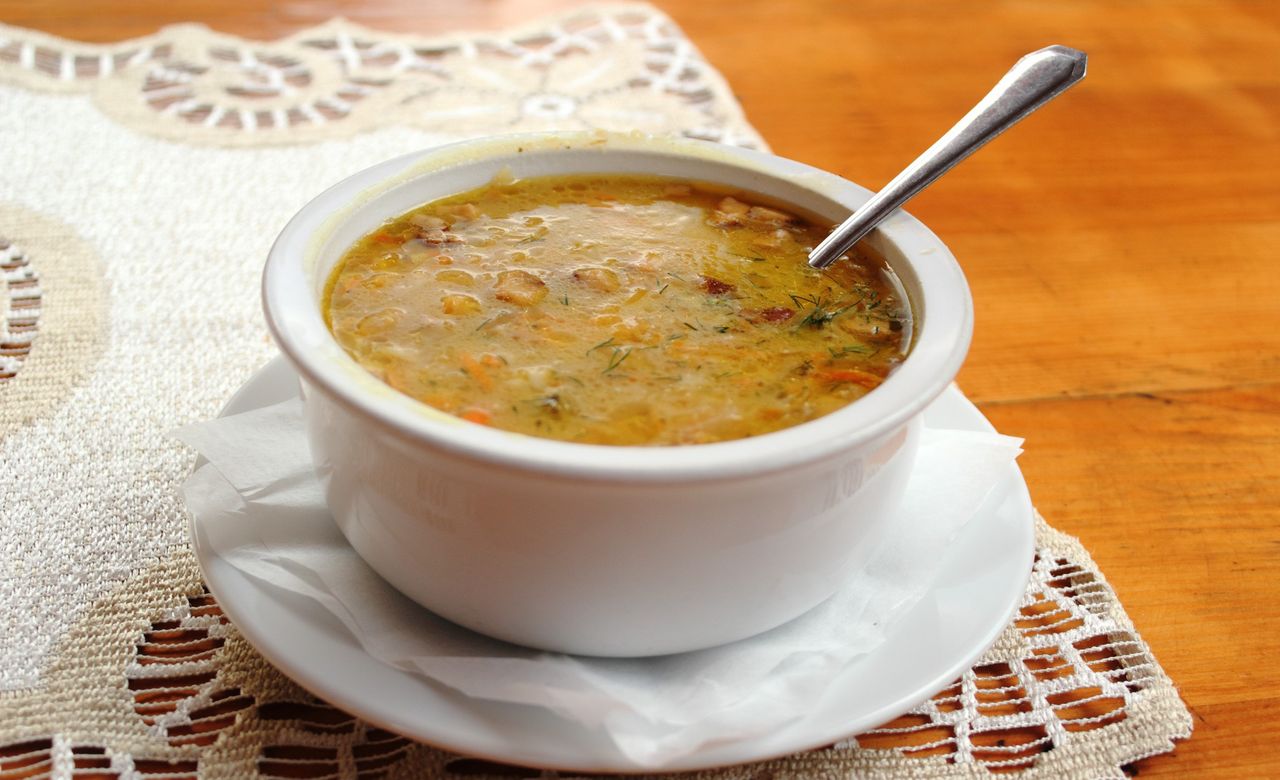 Przepis na tę zupę dostałem od prawdziwych górali. Potrzeba tylko 4 składników