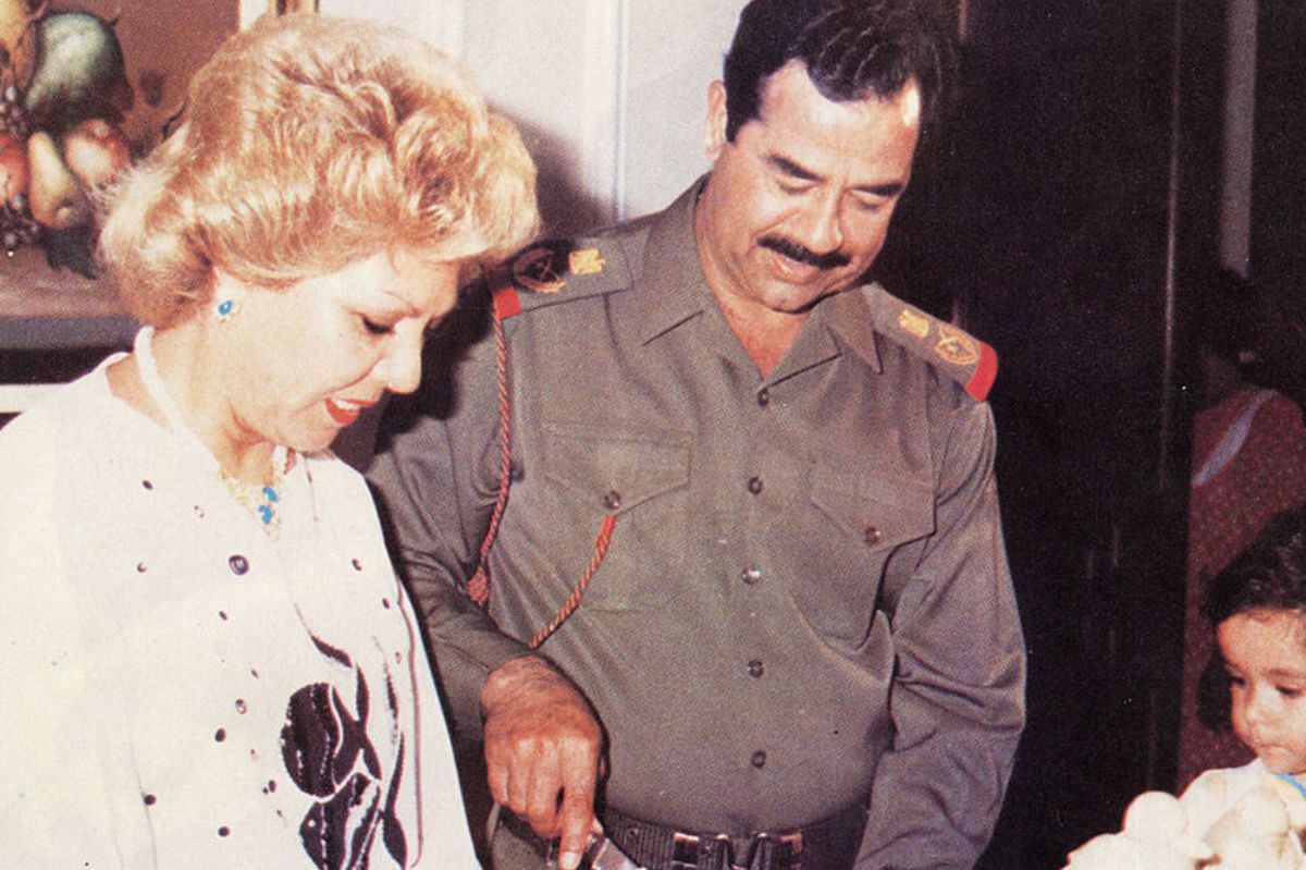 Saddam Husajn z żoną Sajidą