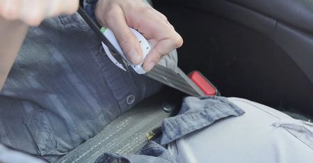 Na długą, wakacyjną jazdę. Gadżet, który warto mieć w aucie