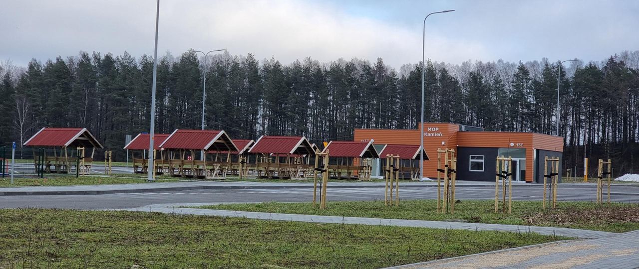 S6 zyskała dwa MOP-y. Na miejscu wyjątkowe tablice