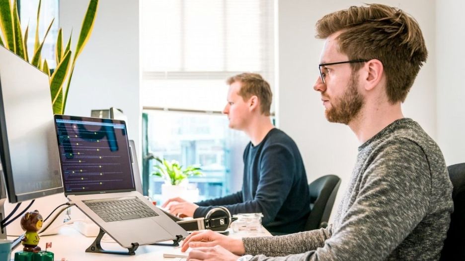 Źrodło fot. Tim van der Kuip; Unsplash.com; 2019