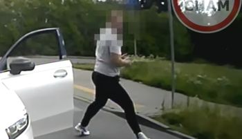 Wystrzelił z Mercedesa jak z procy. Sceny. Nagrało się