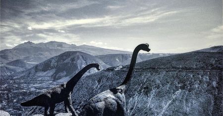 Dzięki temu fotografowi dinozaury zwiedzają świat