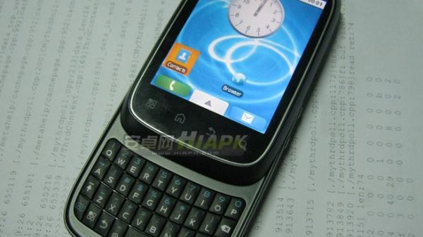 Motorola XT300 - slider z QWERTY i Androidem w akcji [wideo] 1