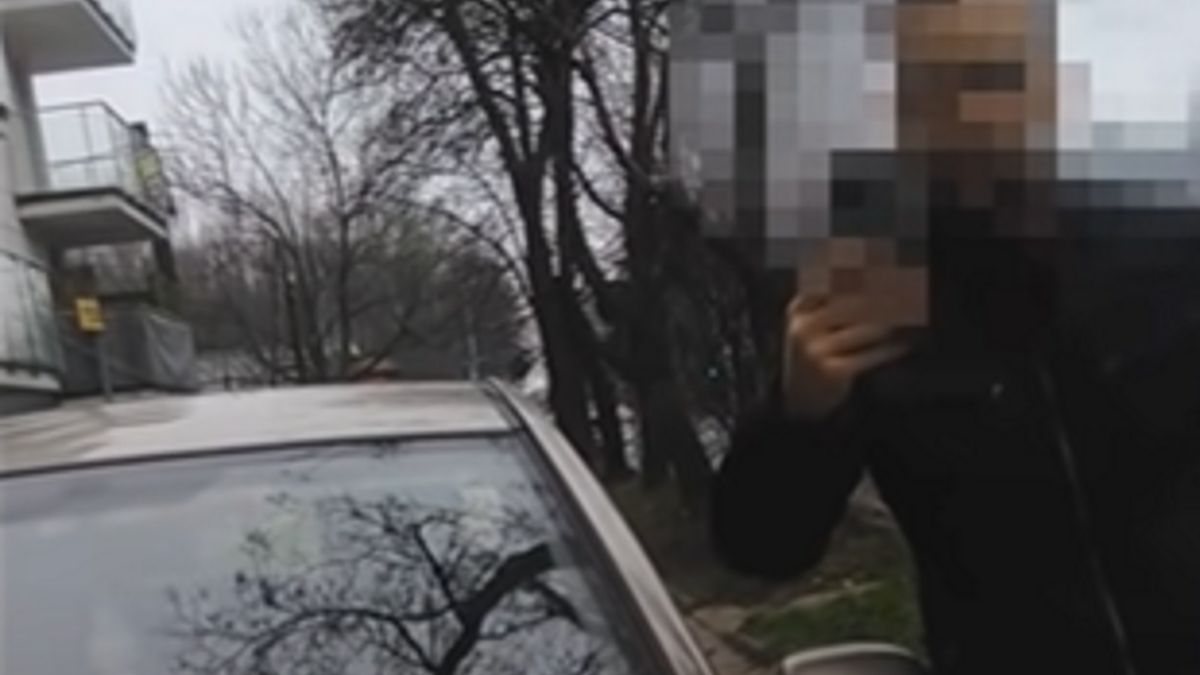 Na chodniku doszło do starcia