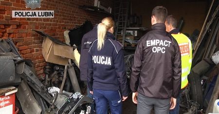 Lubin. Policja uderzyła w złodziei samochodów. Współpraca z Niemcami dała efekty