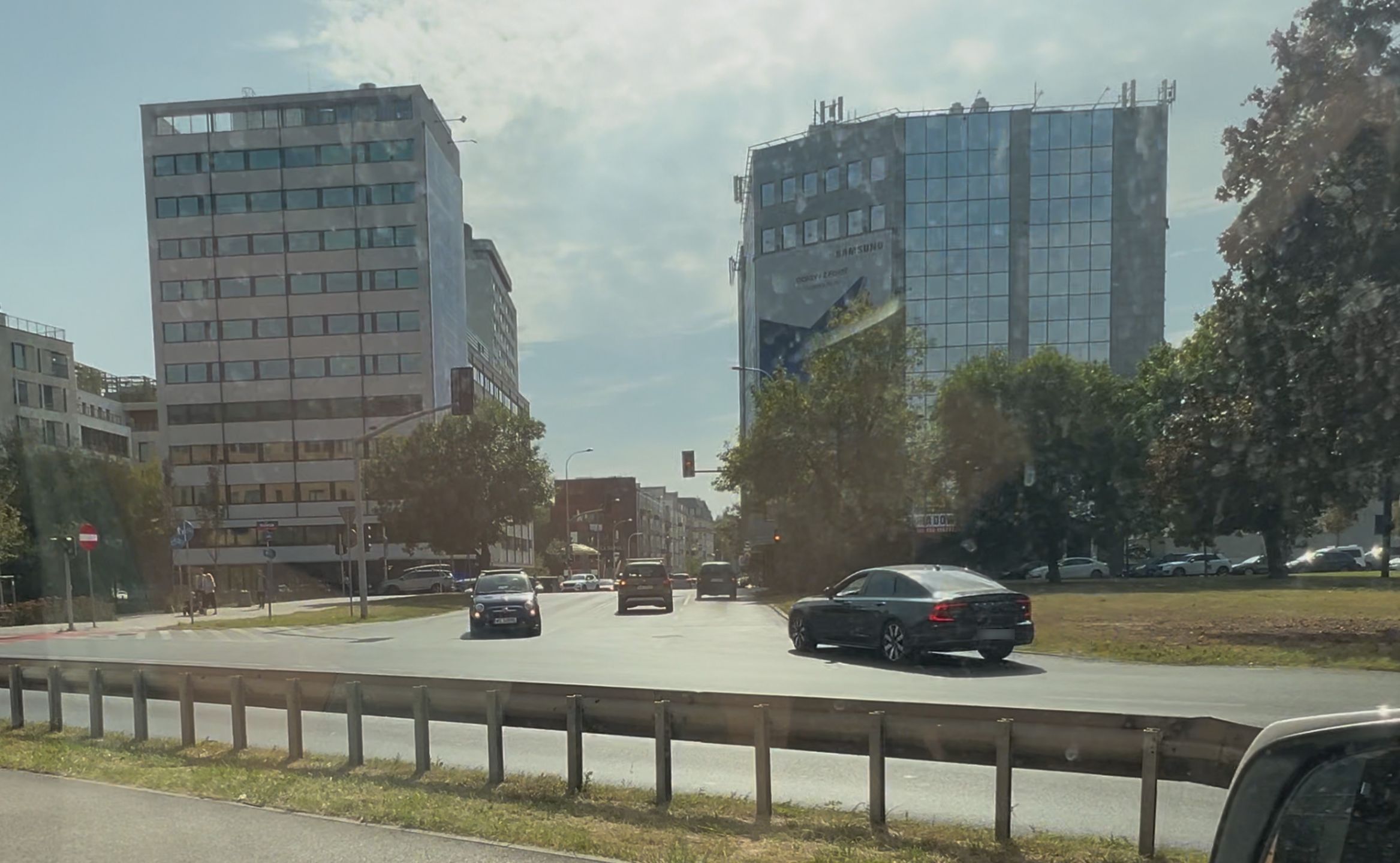 Szalony rajd Justyny Steczkowskiej po Warszawie