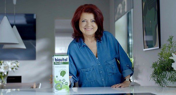 Urszula Dudziak w starciu z budowlańcami w nowej reklamie Biovitalu (wideo)