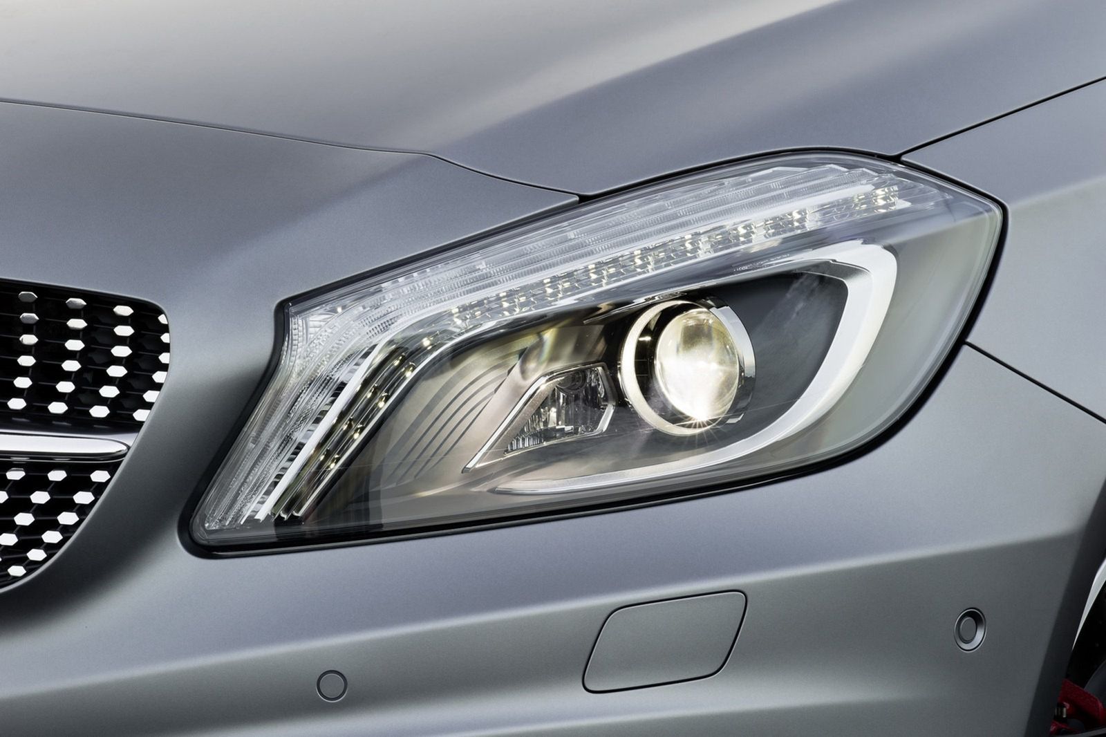 Mercedes-Benz klasy A (W176) - obszerna galeria prosto od producenta 37