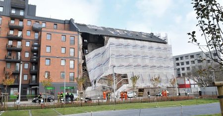 Warszawa. Na Pradze zawalił się fragment kamienicy