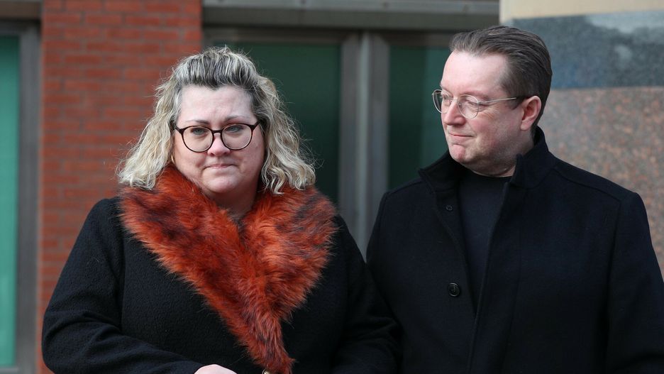 Proces Pawła Relowicza, mordercy z Hull. Na zdjęciu Lisa and Russell Squire, rodzice Libby Squire