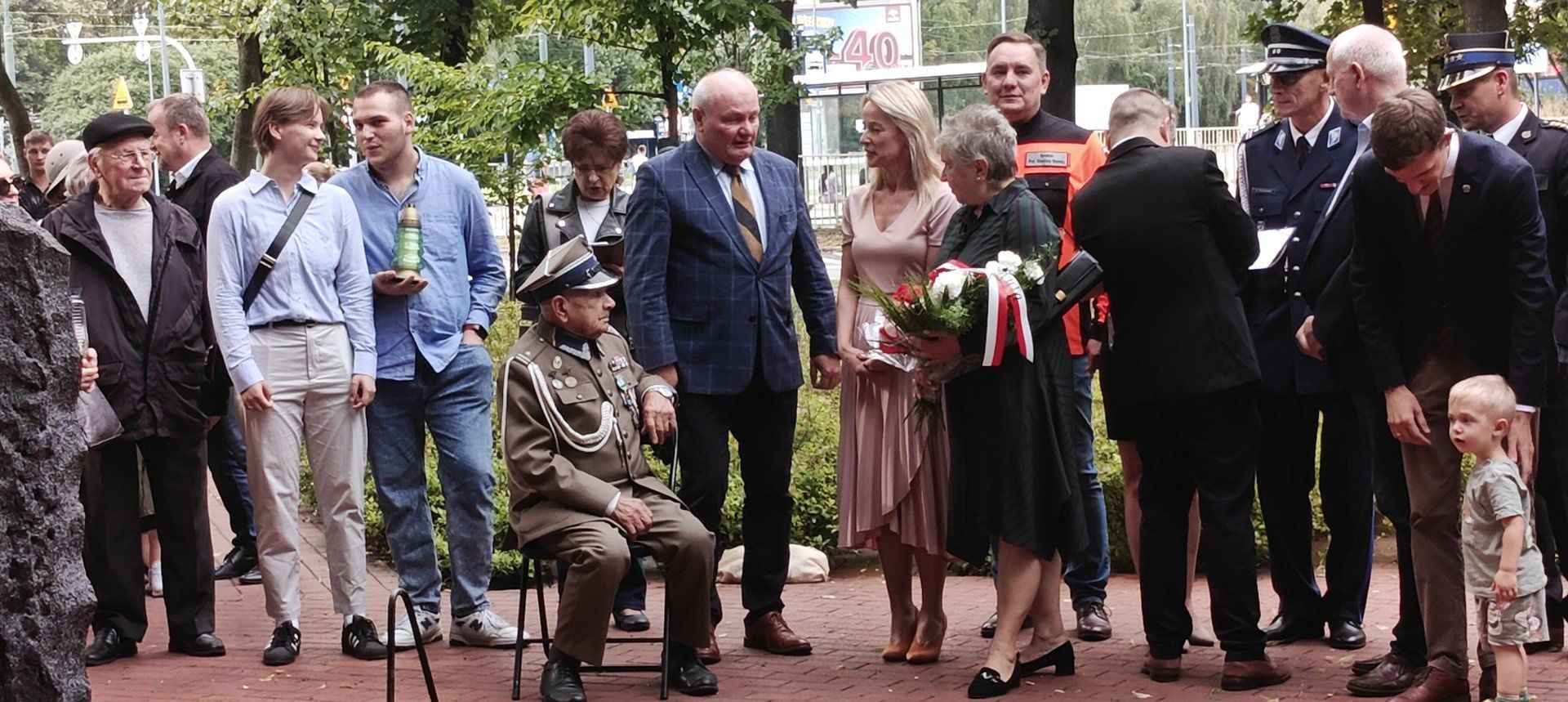 Kliknij strzałkę, aby przejść do następnych zdjęć!