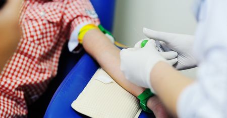 Hemofobia. Jakie są jej objawy, jak leczyć hemofobię?