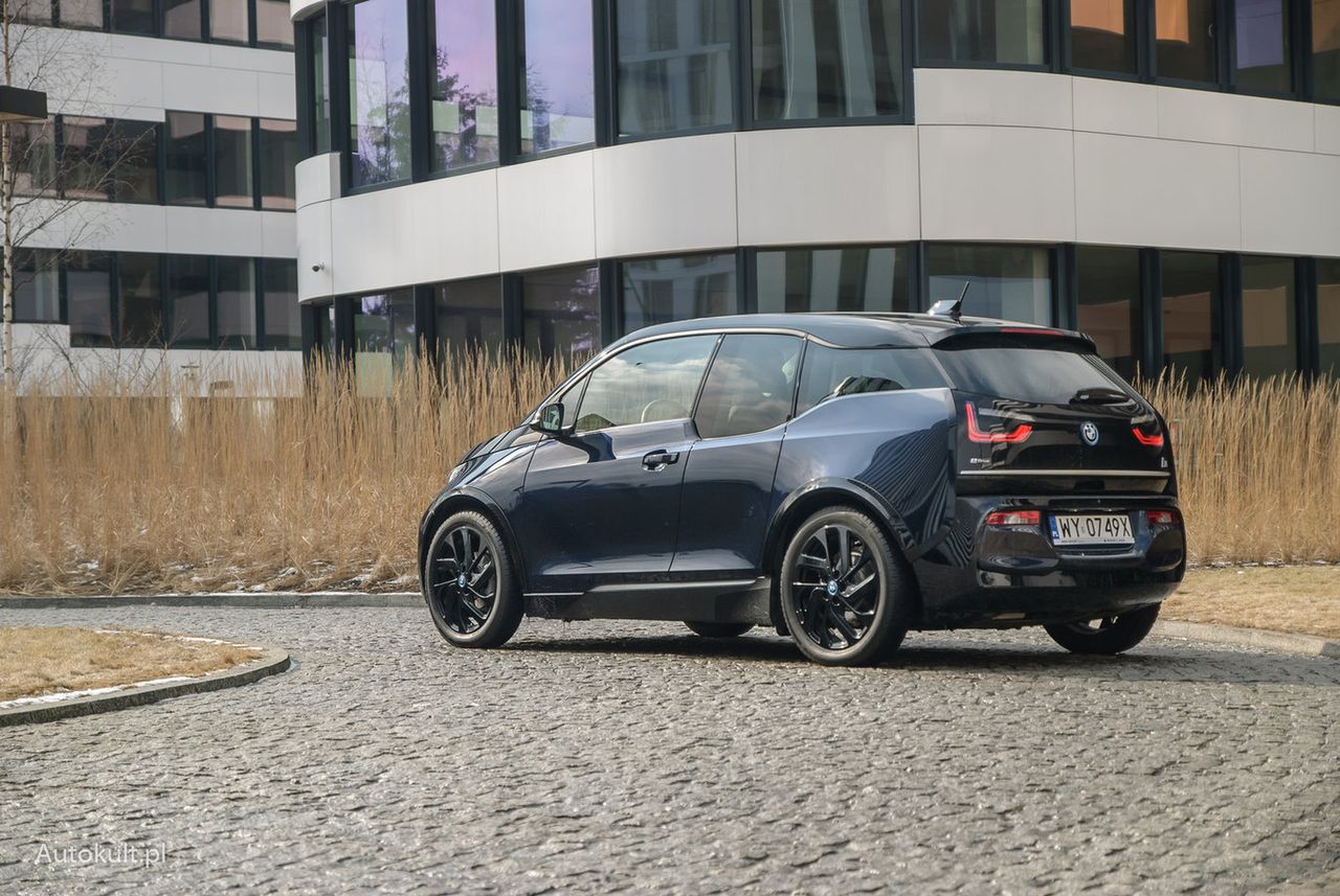 Elektryczne BMW i3 sprawdzi się przede wszystkim w mieście