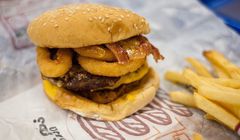 Wielka Brytania chce ograniczyć promowanie fastfoodów