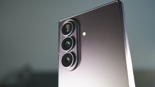 Kto sprzedaje najwięcej smartfonów? Dwóch producentów walczy o pozycję lidera