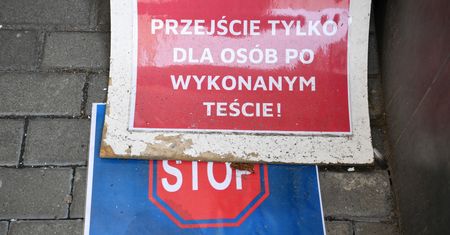 Koronawirus w Polsce. Nowe ogniska COVID-19 we Wrocławiu. Zakażenia w DPS przy Karmelkowej