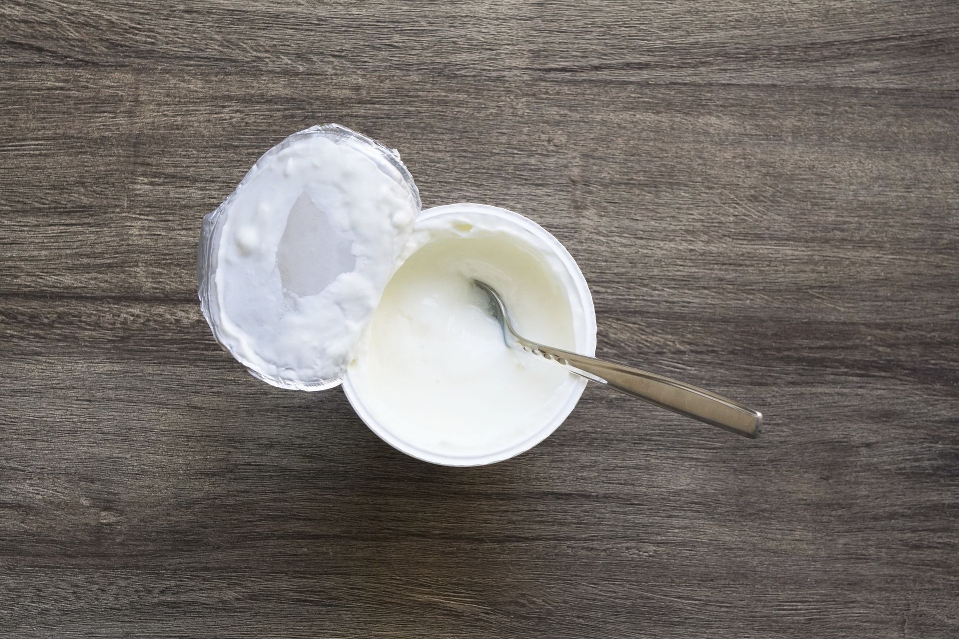 Udaje zdrowy jogurt, a jest fatalny dla serca. Lekarka przed nim przestrzega