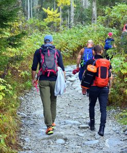 GOPR ostrzega turystów. W Beskidach panują trudne warunki