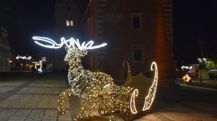 Sandomierz: Starówka udekorowana na święta