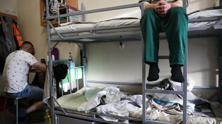 Wlk. Brytania wypuści tysiące więźniów. Wrócą do kraju. Polska ma problem
