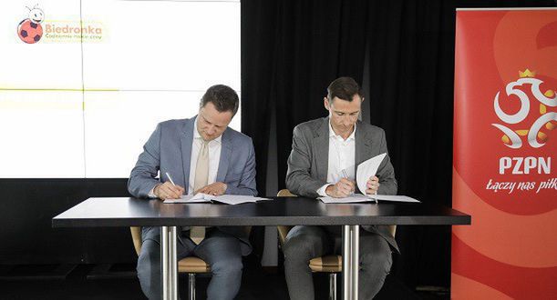 Biedronka kolejne cztery lata oficjalnym sponsorem piłkarskiej reprezentacji Polski