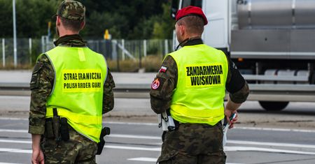 Sytuacja na granicach. Tomczyk: Są bezpieczne
