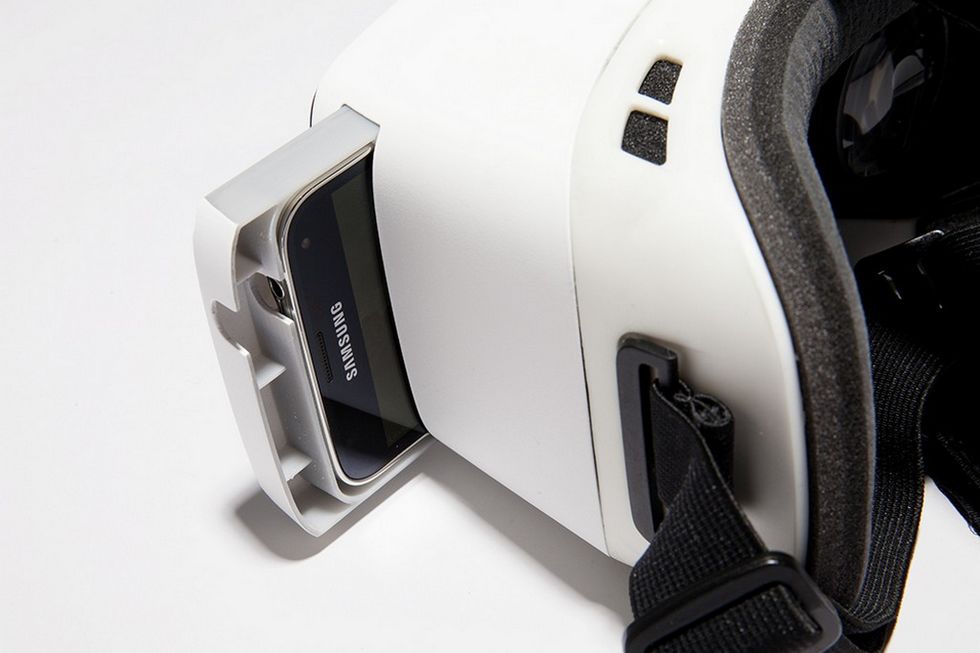 Carl Zeiss ujawnił VR One – nowe gogle VR. Kolejne. Komu to potrzebne? 3