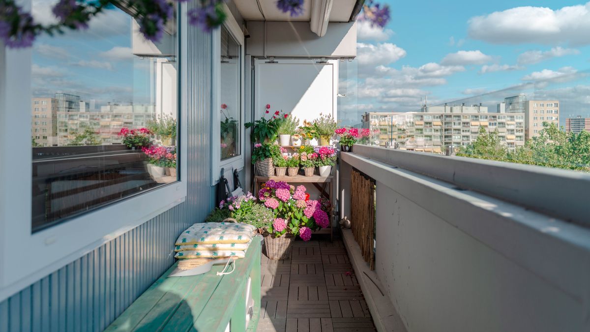 Co zamiast płytek na balkon?