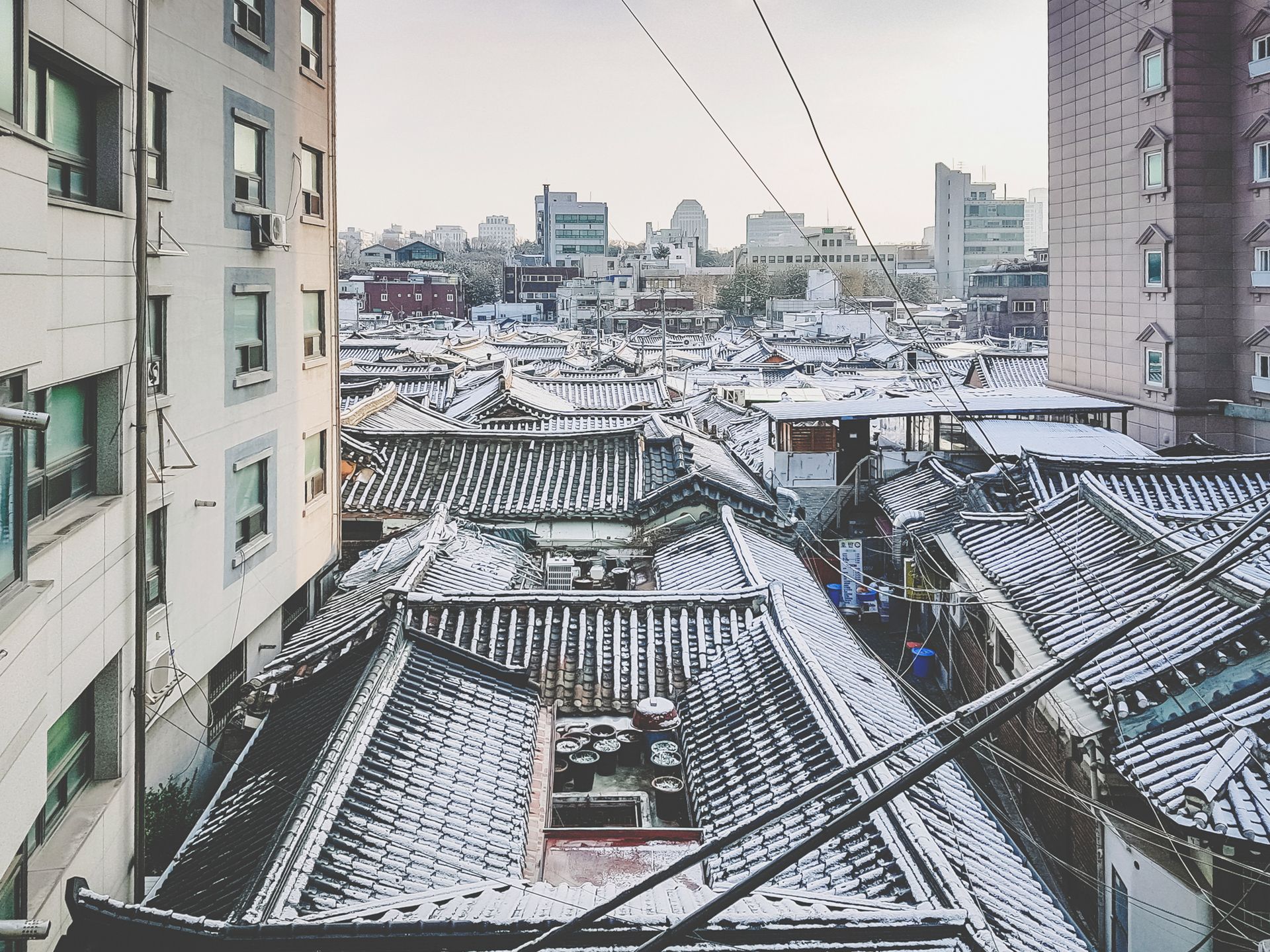 Co naprawdę kryje Korea? Barwna opowieść z podróży dwojga fotografów 30