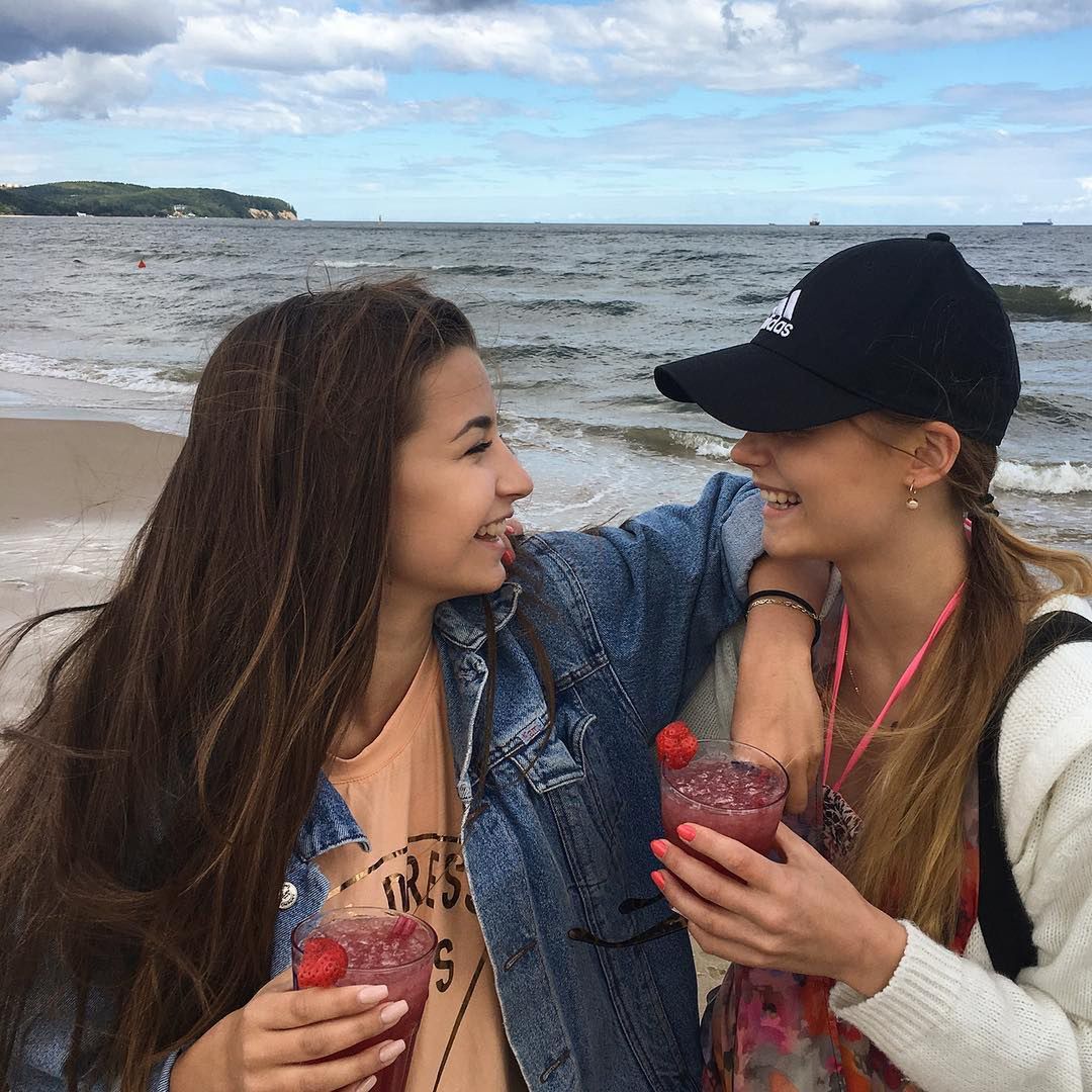 Julia Wieniawa i Kasia Sawczuk