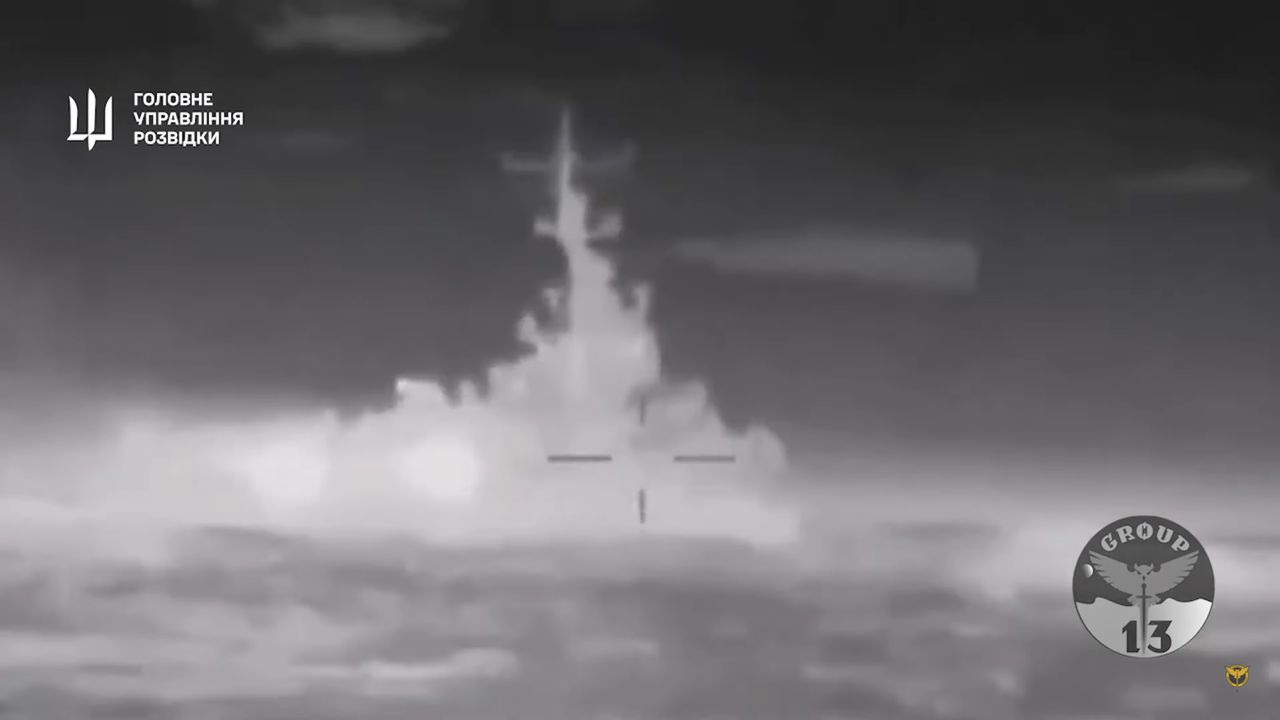 Drony kamikadze uderzyły w rosyjski okręt