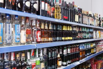 Będzie alkohol na dworcach? Ważna deklaracja członka zarządu PKP Intercity