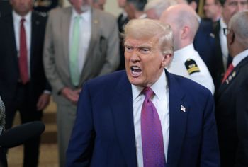 Trump grozi Iranowi. Zapowiada odpowiedź z "niespotykaną siłą"