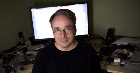 Linus Torvalds: "szczepcie się i nie wierzcie w te brednie"
