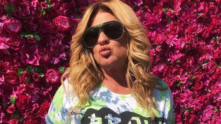 Beata Kozidrak w oryginalnej stylizacji na lunchu w ambasadzie