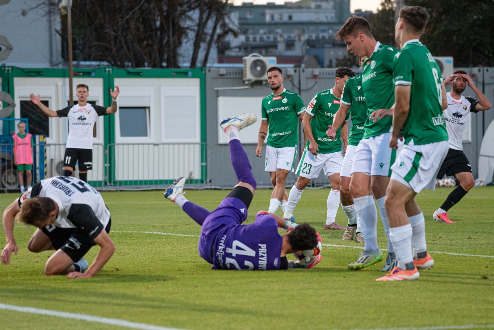 Warta Poznań - Puszcza Niepołomice