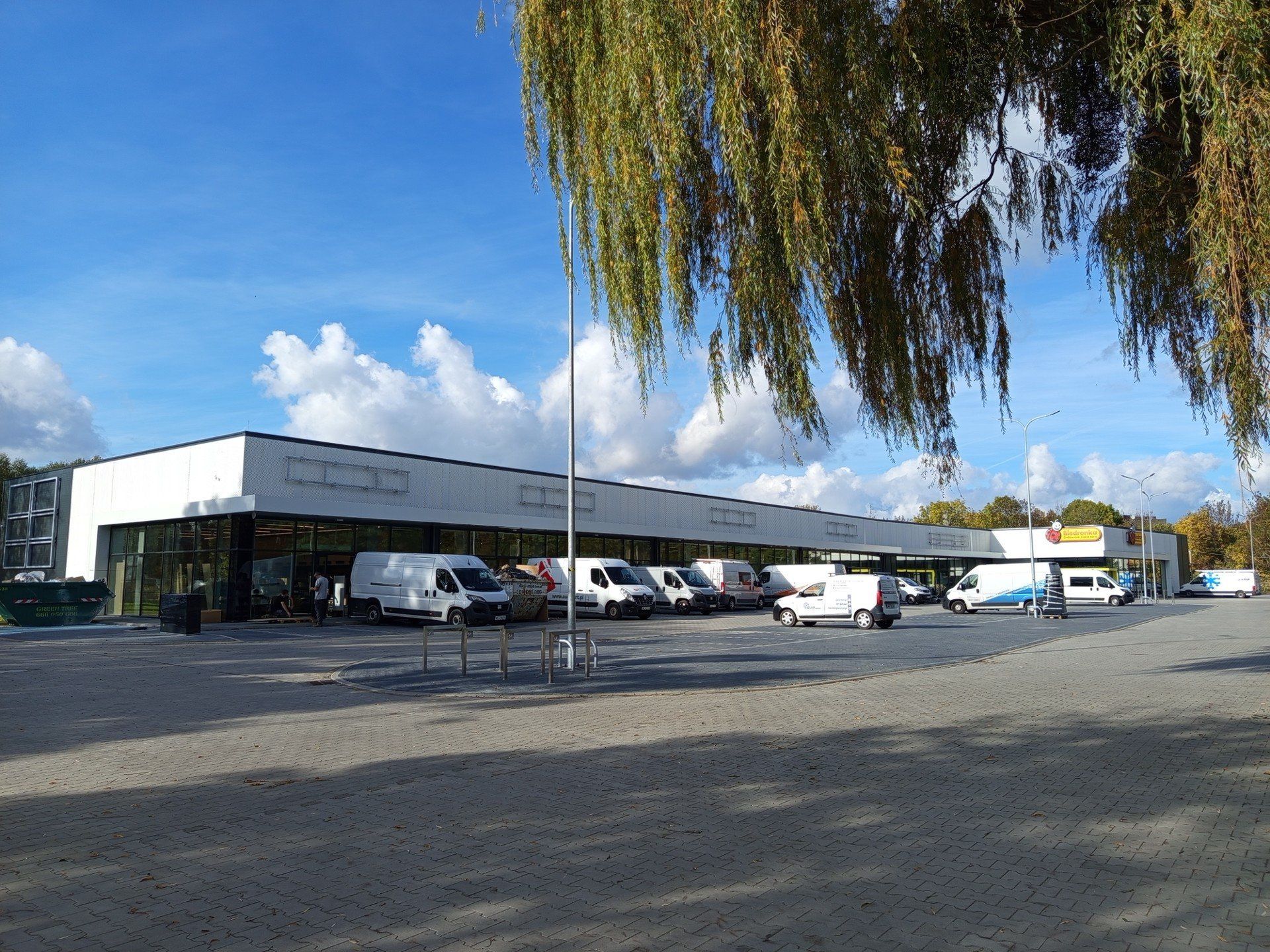 Nowy park handlowy w Leśnicy