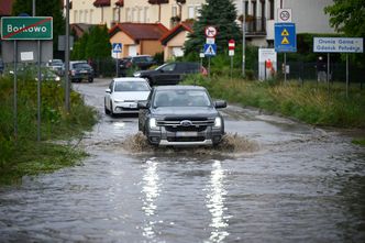 "Wyłącz silnik". Eksperci ostrzegają kierowców