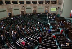 Emocje w Sejmie. Krzyki podczas przemówienia ministra