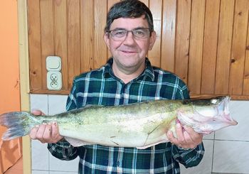 Nietypowa licytacja WOŚP! Ksiądz zaprasza na wspólne wędkowanie