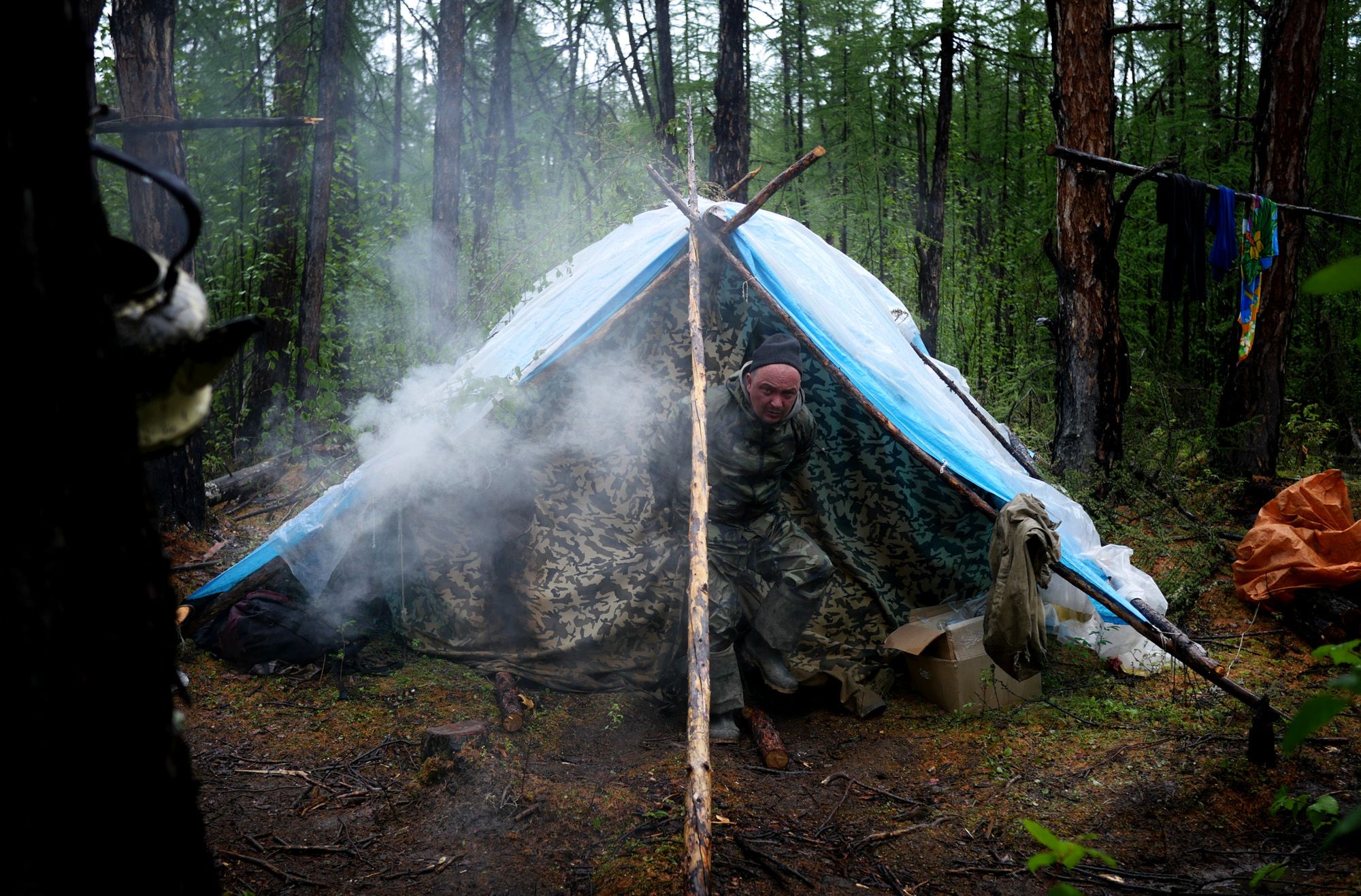 Fotograf spędził 3 tygodnie z kłusownikami... mamutów 8