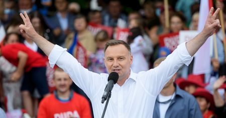 Wybory 2020. Nowy sondaż przed II turą. Minimalna przewaga Andrzeja Dudy
